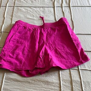 Columbia Women's Bright Pink Athletic Shorts size medium